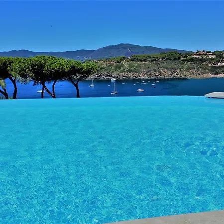Apartahotel Cala Silente *