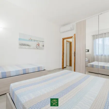 Aparthotel Cala Silente *