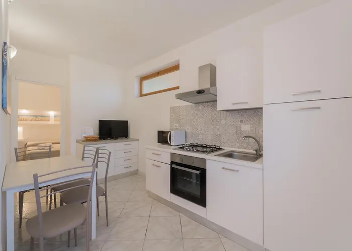 Ξενοδοχείο με διαμερίσματα Cala Silente